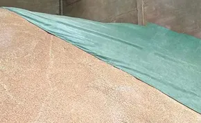 Флис для накрытия зерна